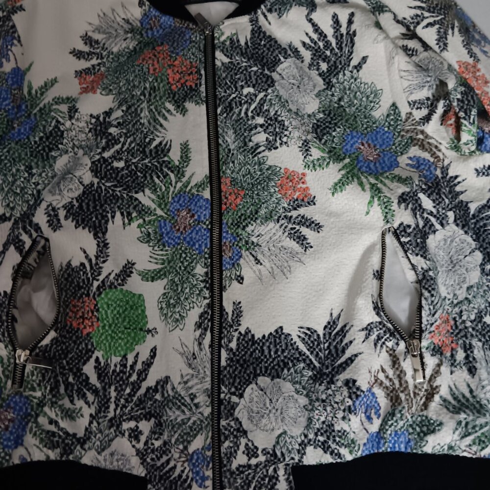 ZARA BASIC EMBROIDERY FLORAL PRINT BOMBER JACKET - Picture 4 of 15